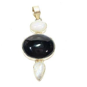 Silver Tone Stone Pendant Glass Agate